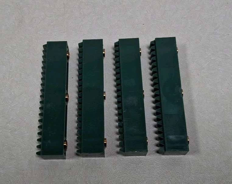 NEW NOS VEX Robotics Rack Gear with Brass Inserts v1 4-pack (276-1957) Original