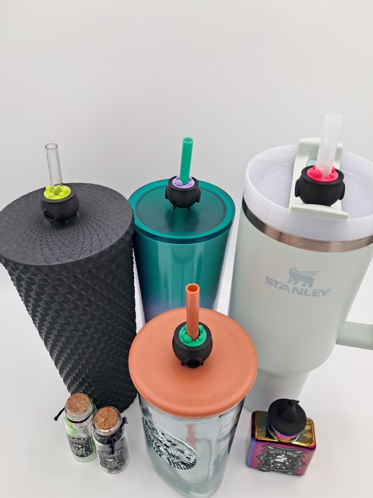 3D Printed Spooky Cute Witch Cauldron Straw Topper – Reusable Straw Accessory
