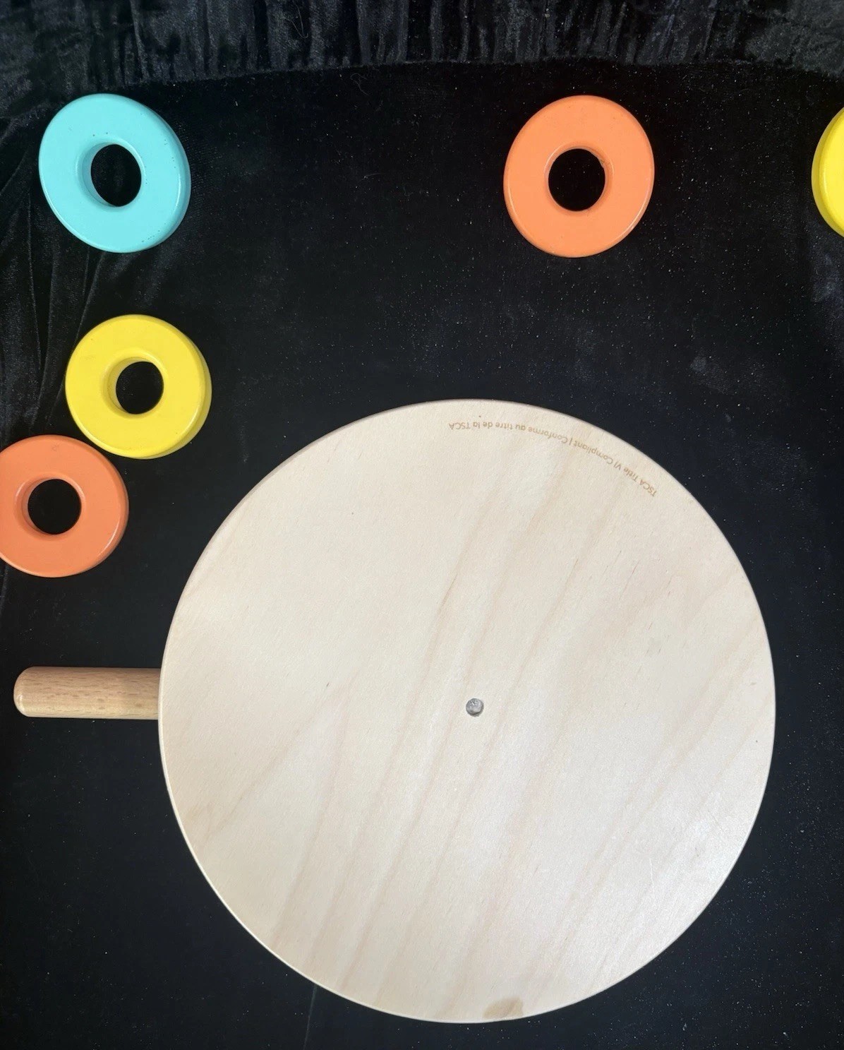Lovevery Toy Wooden Flexible stacker multicolor 6 rings 1yr. + Montessori PLAY