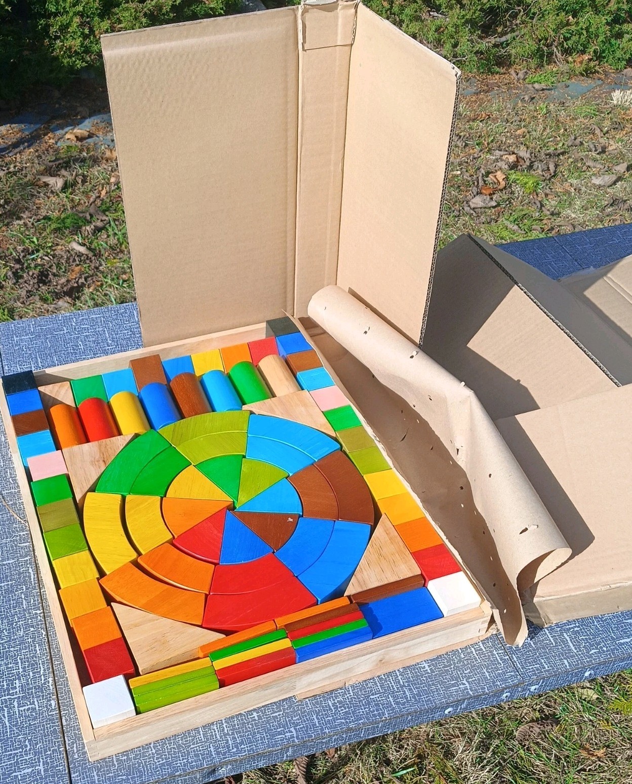 NEW QToys NATURAL RAINBOW BLOCKS CONSTRUCTION SET- OPENED to view ONLY