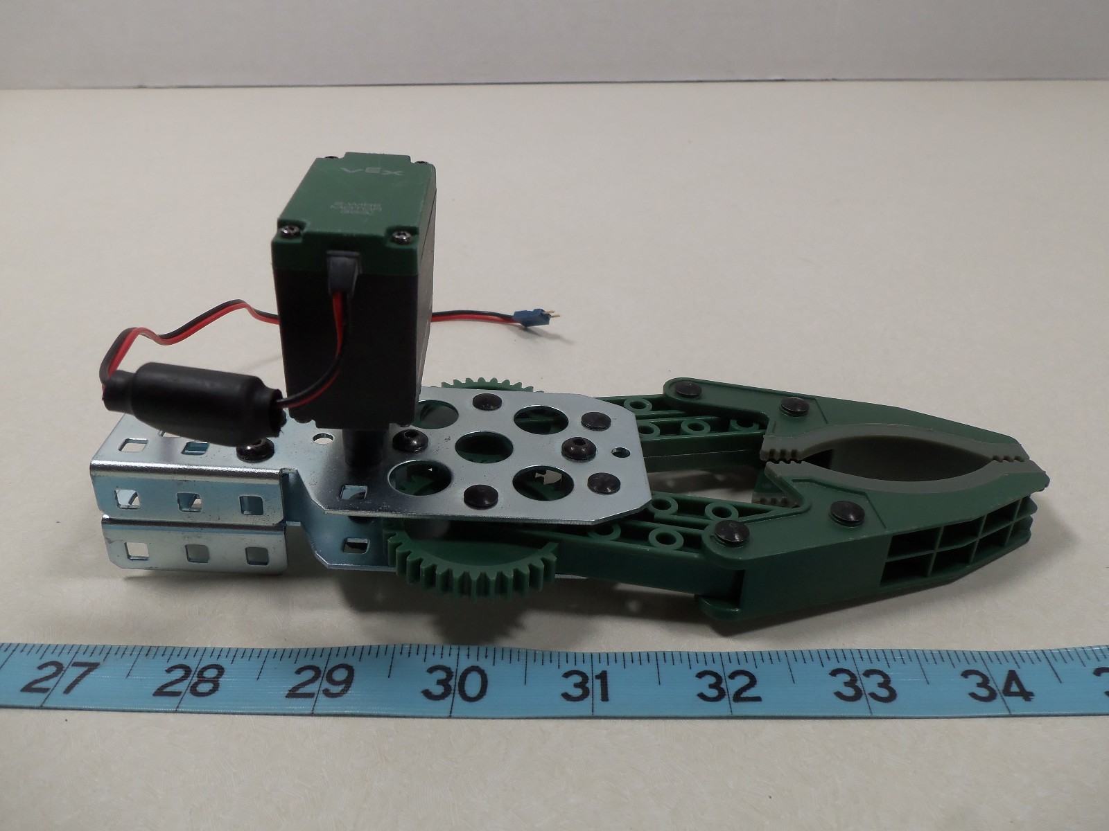 VEX Robotics EDR Clawbot Claw Assembly with Servo Motor 393