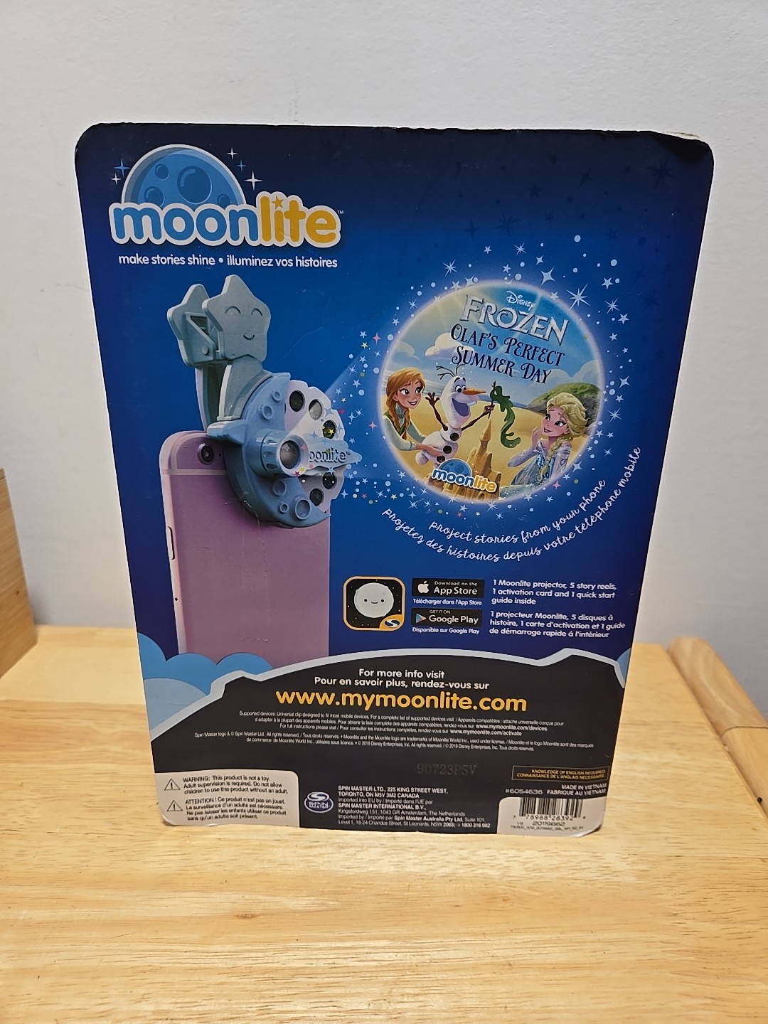 Moonlte Storybook Projector – Disney Frozen Gift Pack – Projector & 5 Stories