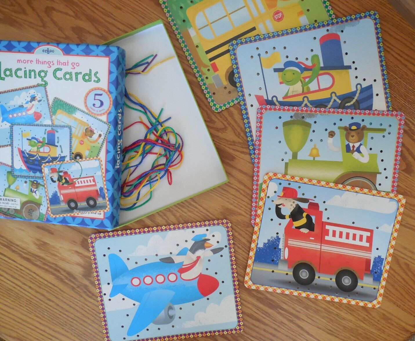 EUC 2008 eeBoo “More Things That Go” Lacing Cards with 5 Cards & Laces