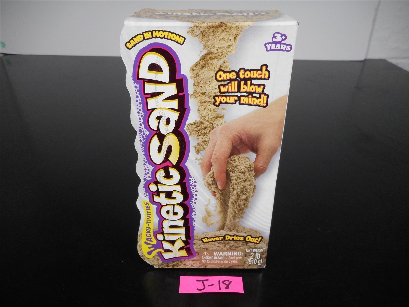 Wacky-Tivities KINETIC SAND 2 lbs NEVER DRIES OUT! Sand In Motion! Spin Master