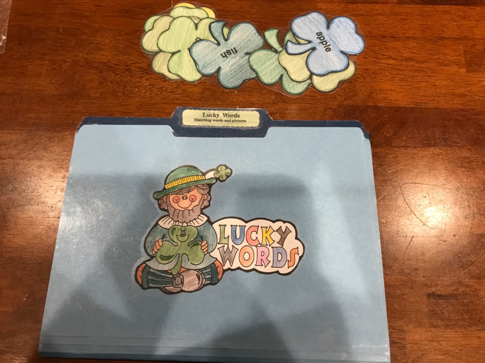 Lucky Words! Words to pictures Grade K language Art file folder game teacher