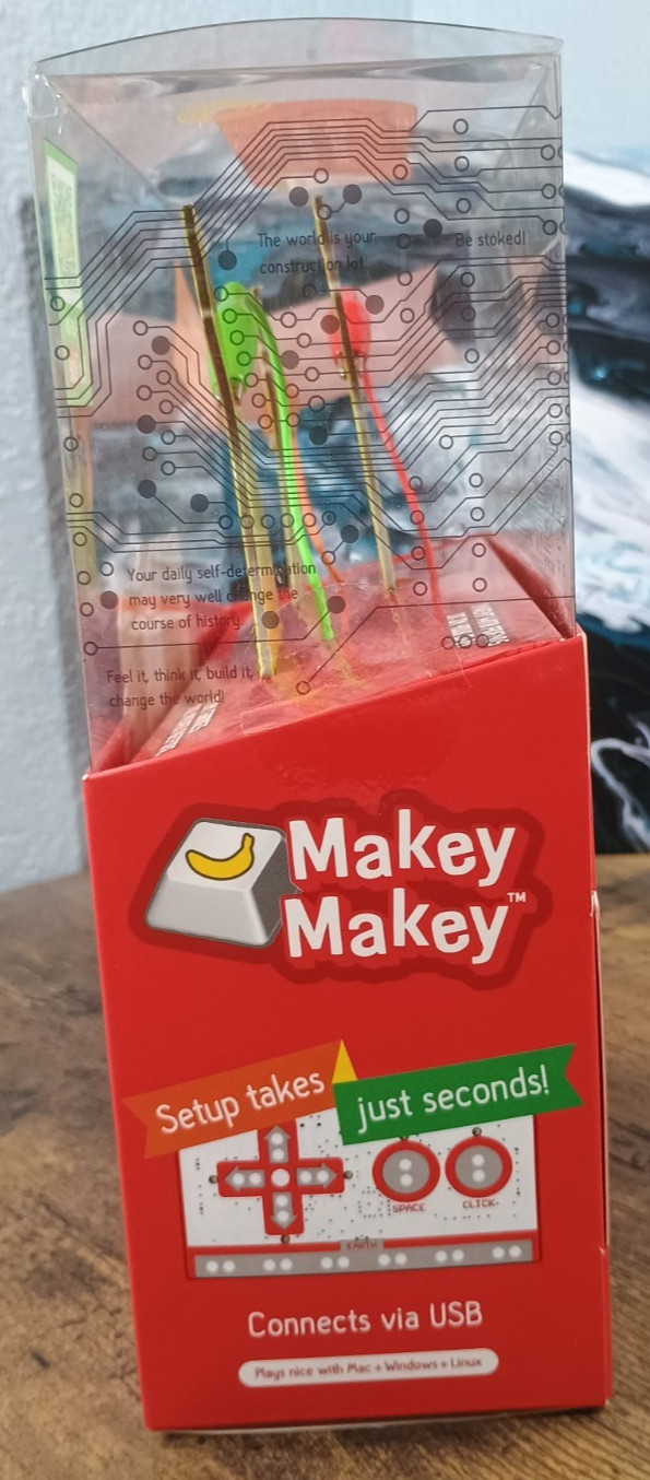 Makey Makey An Invention Kit For Everyone -TouchPads 2016 Joylabz Sealed