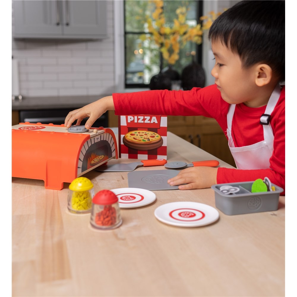 Fat Brain Pretendables Pizza Set