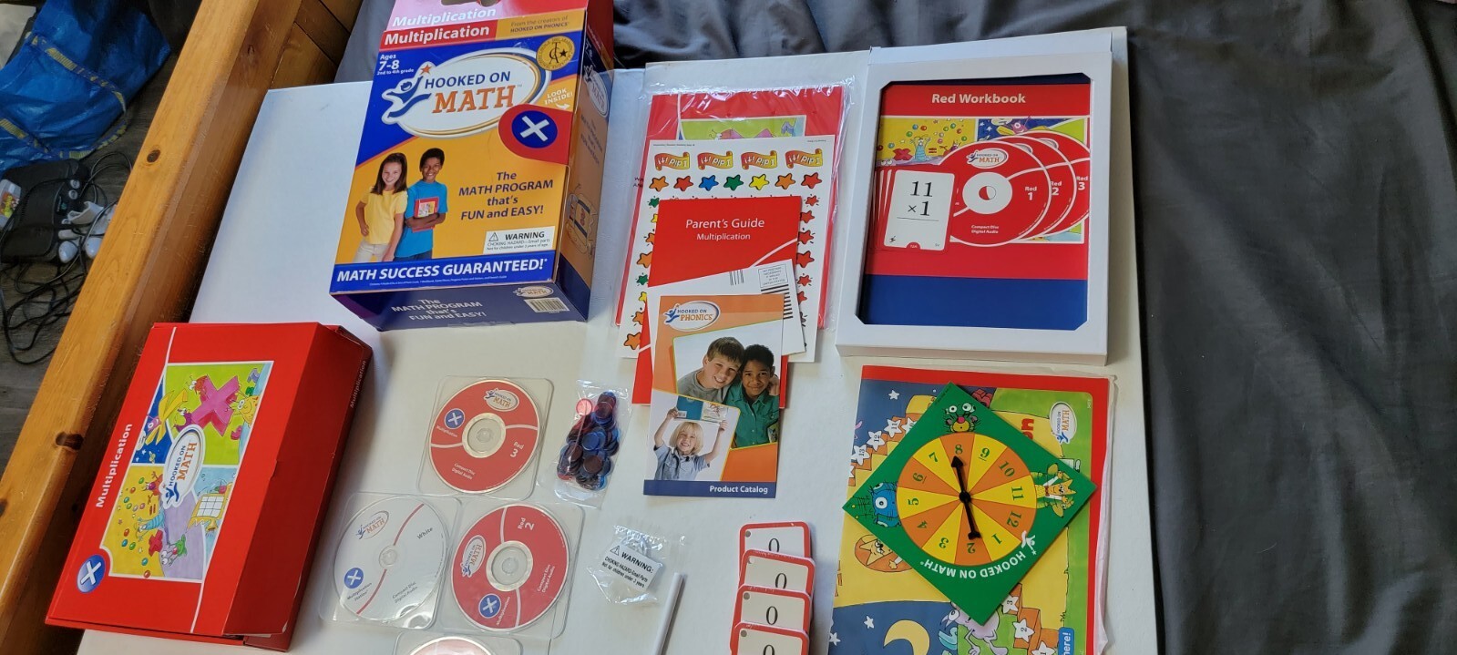 Hooked On Math Ages 7-8 Grades 2-4 Multiplication new open box cards sealed