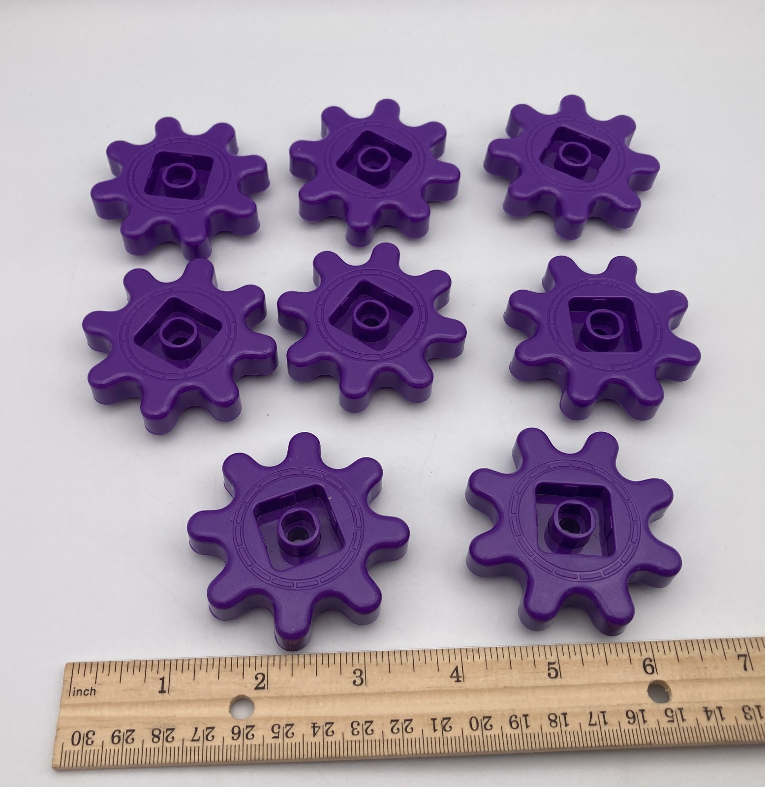 Learning Resources Gears! Gears! Gears! Replacement Pieces PURPLE GEARS Lot of 8
