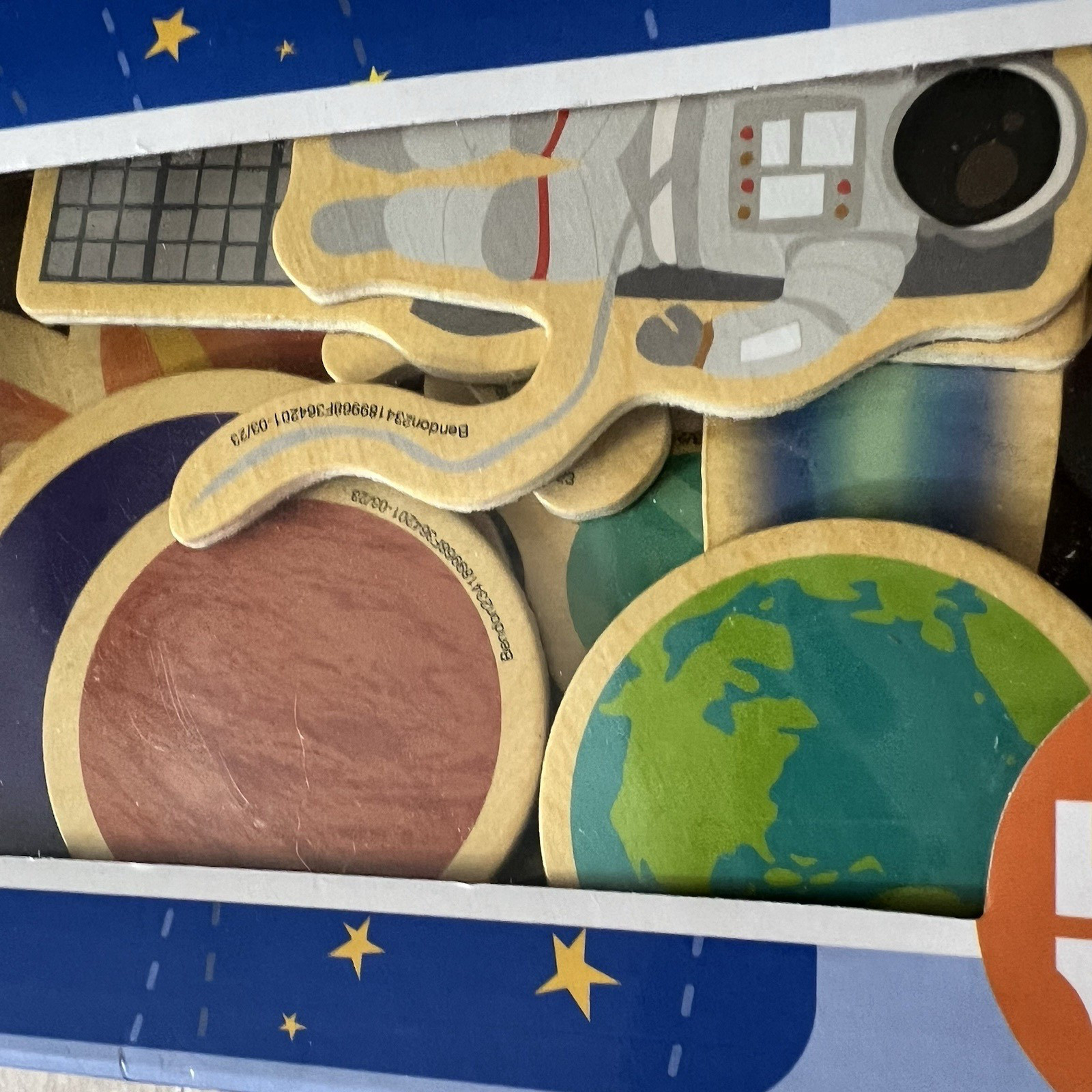 Bendon MagnaFun Space Wooden Magnetic Pieces 15 Pack Educational Toy New