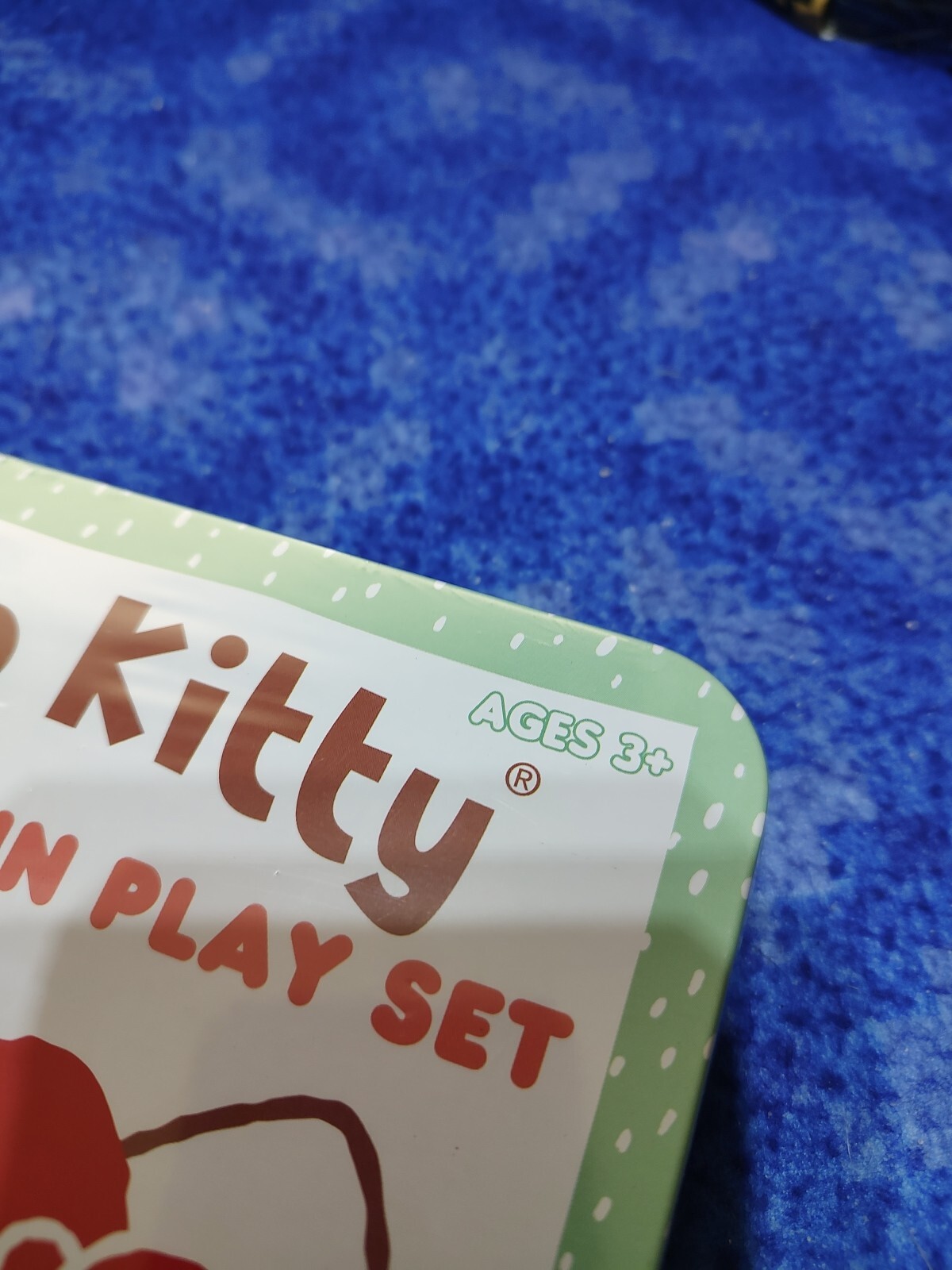 NEW Sealed Hello Kitty Magnetic Tin Play Set 47 Magnets Activity Books 3+