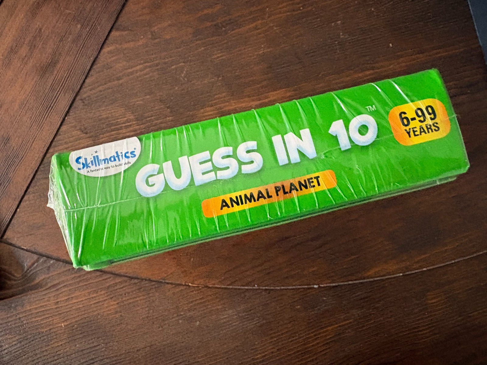 Skillmatics Guess in 10 Animal Planet Educational Game Animals Trivia Cards