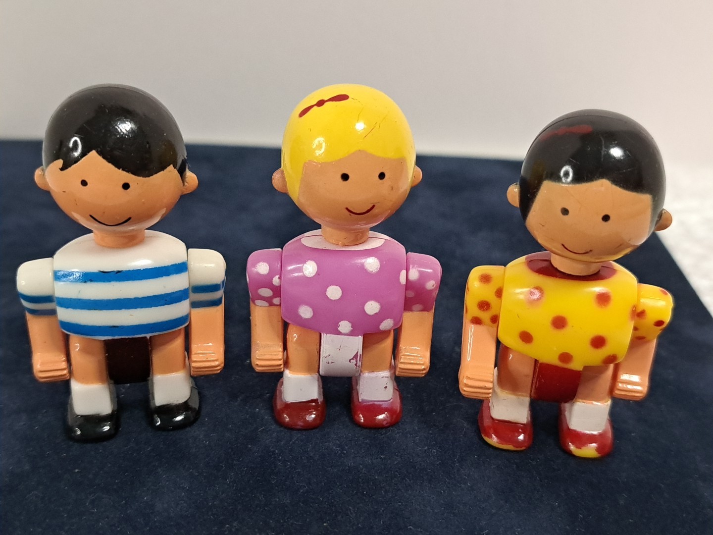 3 Lakeshore learning educational children pvc Jointed Figures Toy