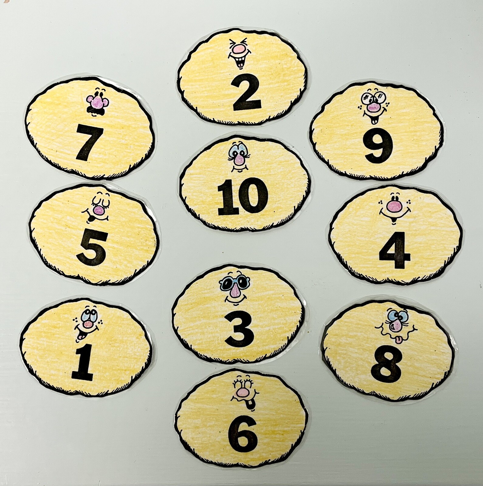 Cookie Counters: Numbers Game 1-10 Grades K-1 Carson Dellosa File Folder Game
