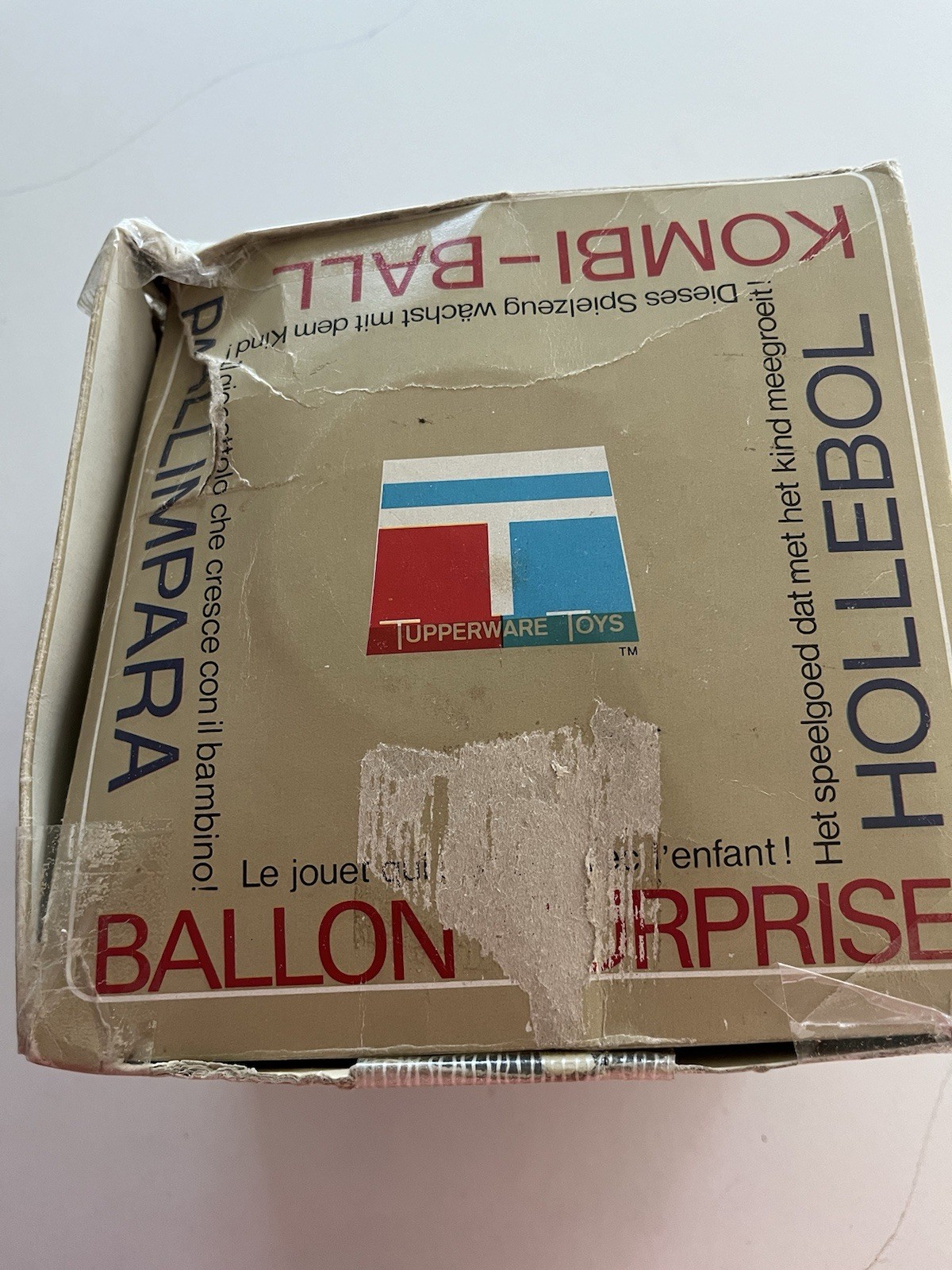 Vintage Tupperware Shape O ball Kombi Ball original box 69-77