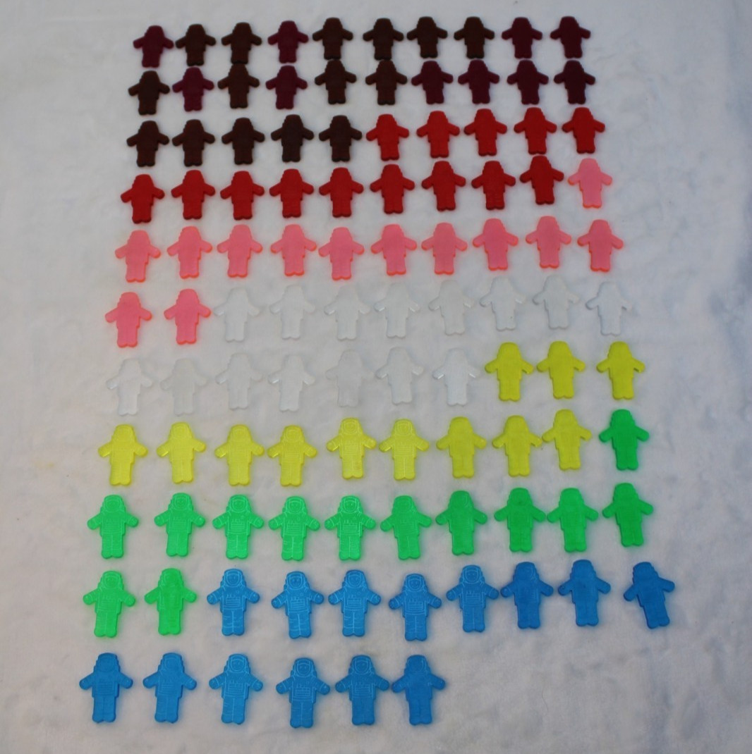 493 Flying Astronauts Chips Counting Sorting Counters School Visual Aide Parts