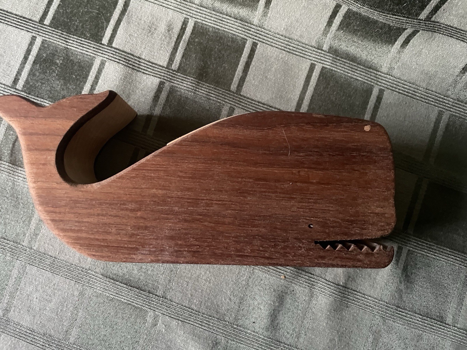 Wooden Whale 🐋 Wild Apples Box Handcrafted Gunther Keil ✨