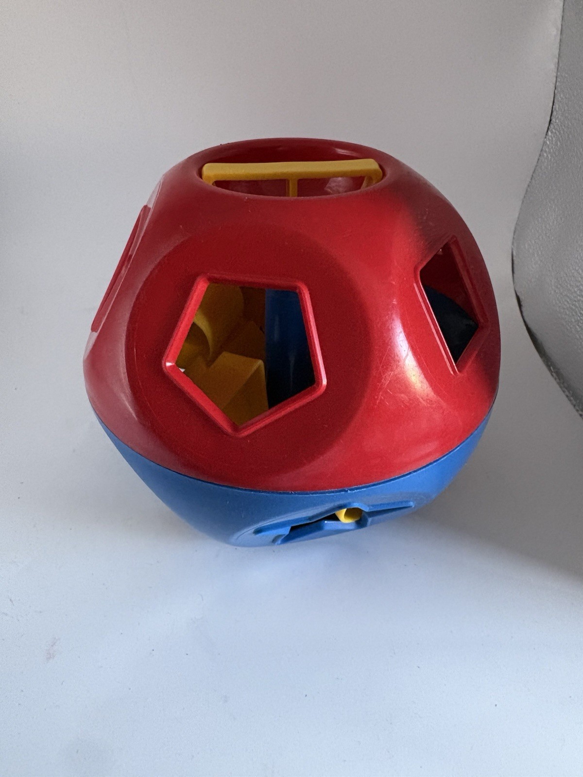 Tupperware Shape O Ball Sorter Red Blue with Complete Set of 10 Shapes