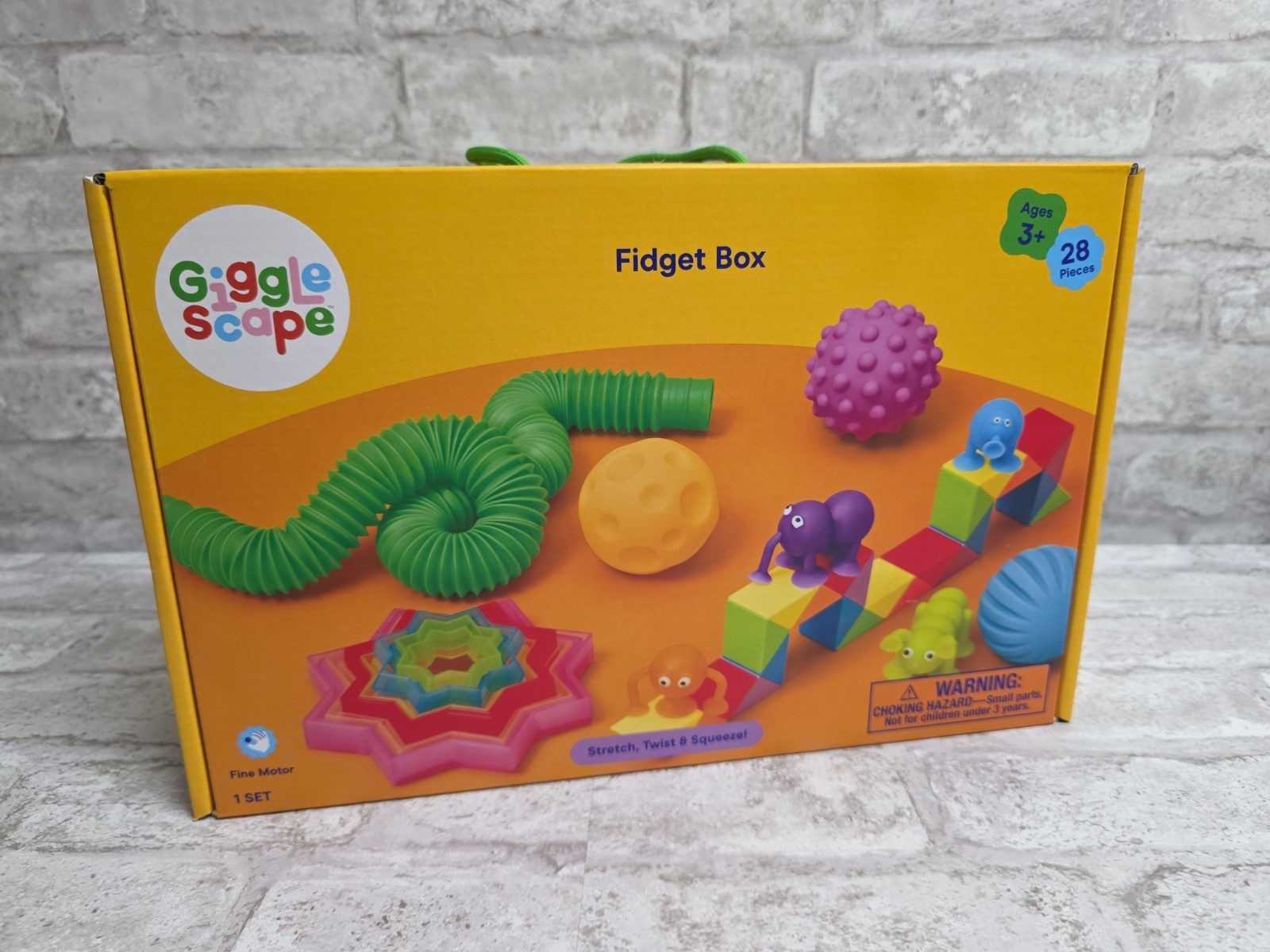 GiggleScape Fidget Box 28-Piece Set Stretch Twist & Squeeze 28 Pcs For Ages 3+