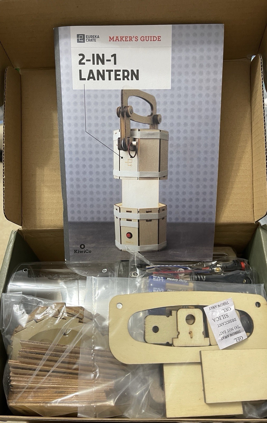 KiwiCo Eureka Crate 2-In-1 Lantern Maker’s Guide DIY Wood STEM Kit Hands On