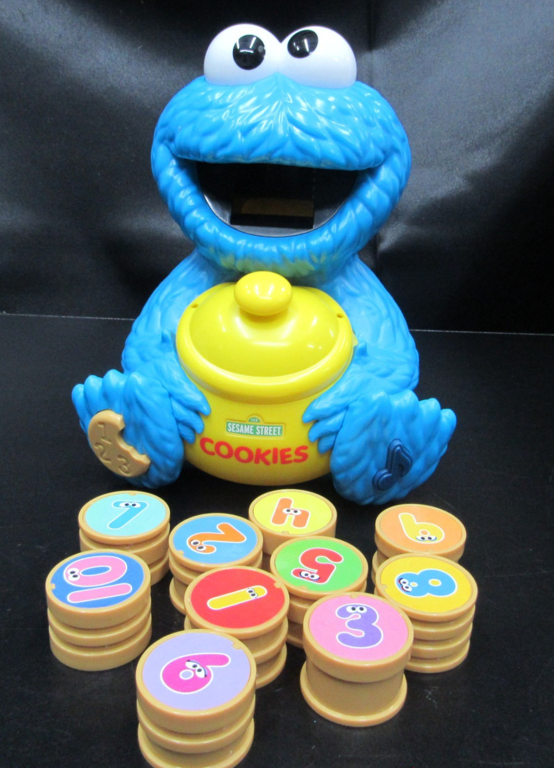 Sesame Street Cookie Monster Musical Toy Counting Cookies Learning Fun