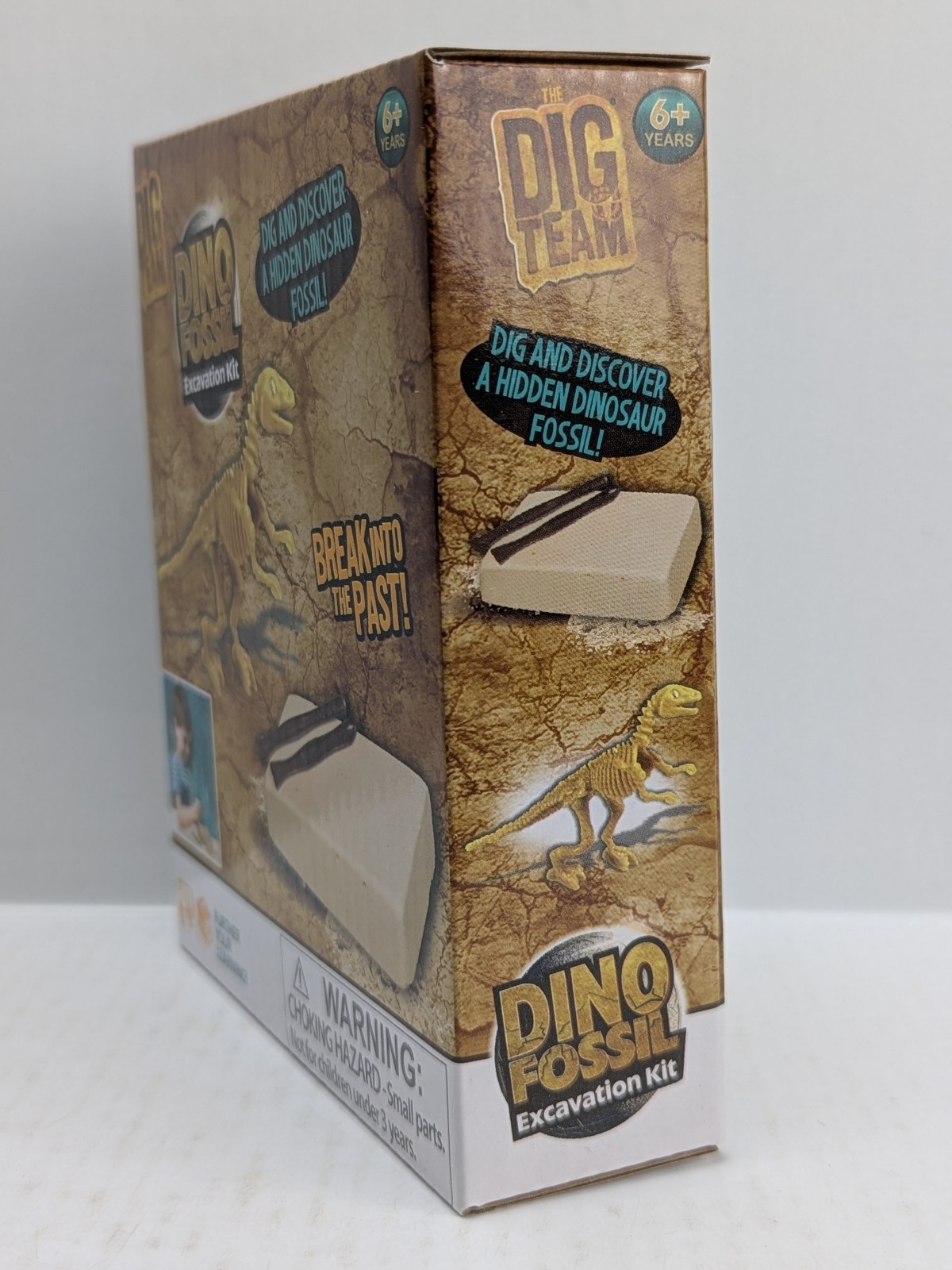 The Dig Team Dino Fossil Excavation Kit RMS International Toy Brand New