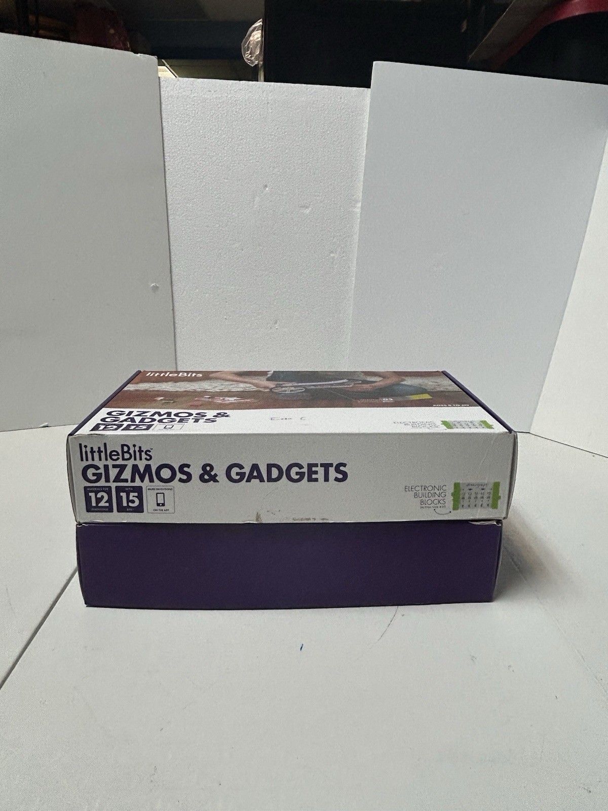 2Little Bits Gizmos & Gadgets Kit, STEM – Electronic Bitbot Makers Toy Open box