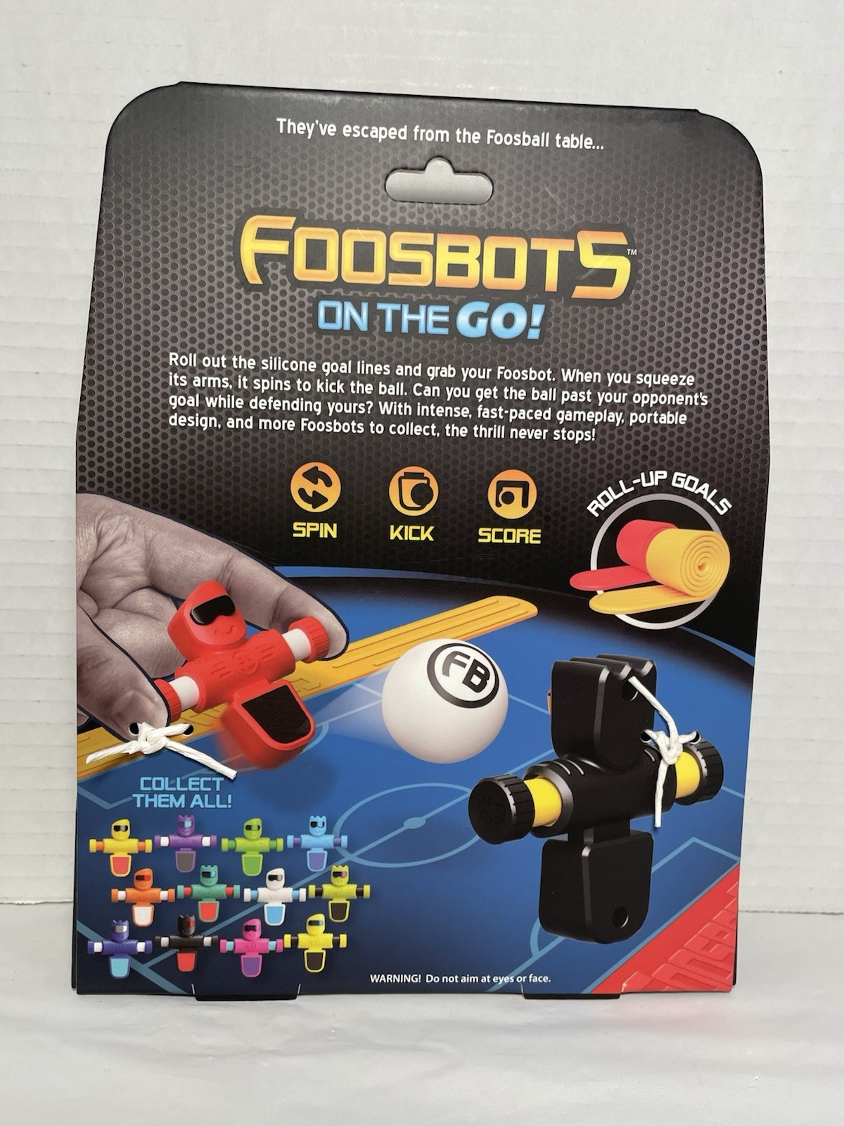Foosbots – Set of 2 Foosbots with silicone goal lines and a ball – Table Game