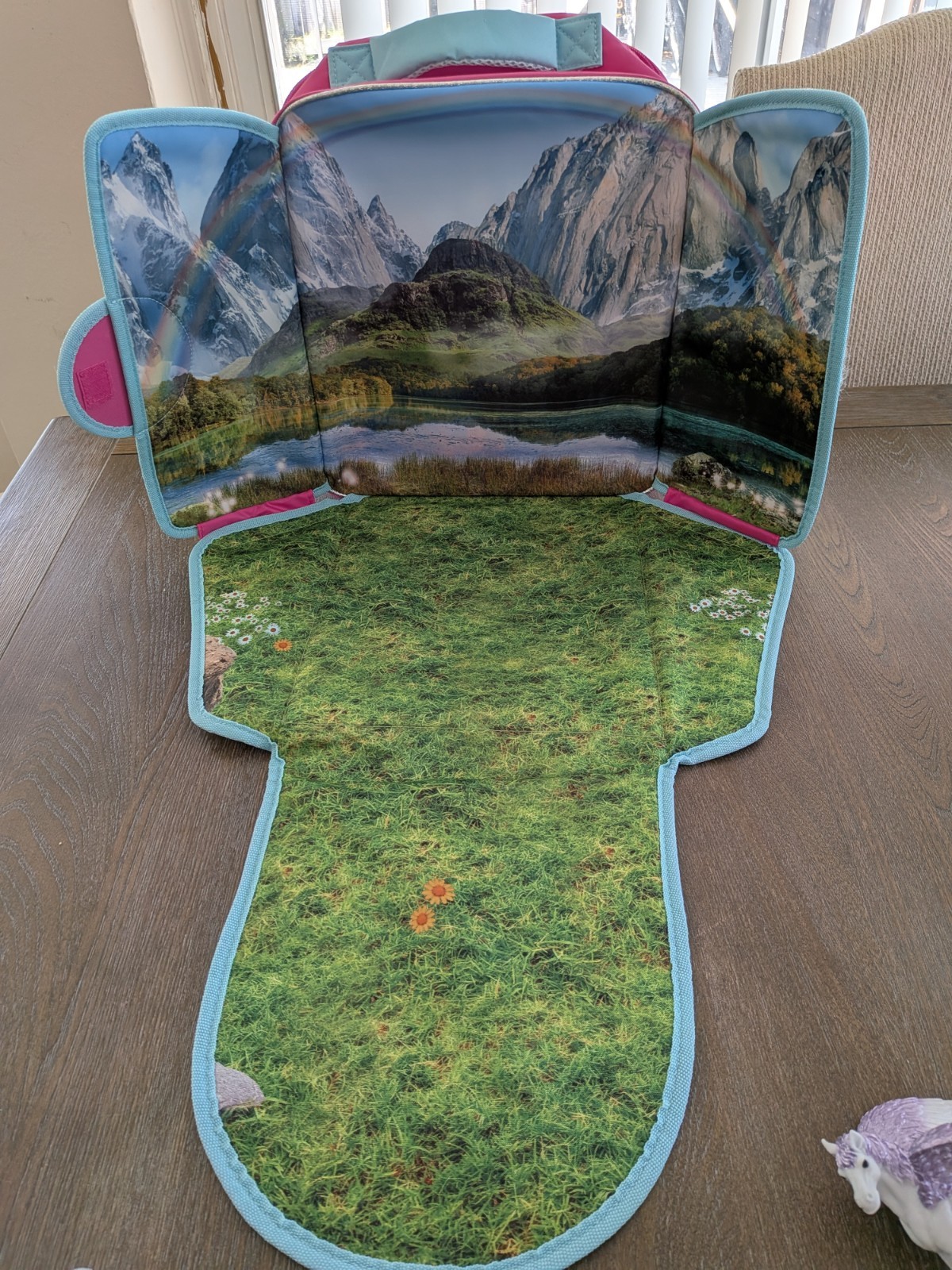 Lakeshore Fantasy Adventure Backpack Fold Out Scene Unicorns W/ 7 Pegasus Horses