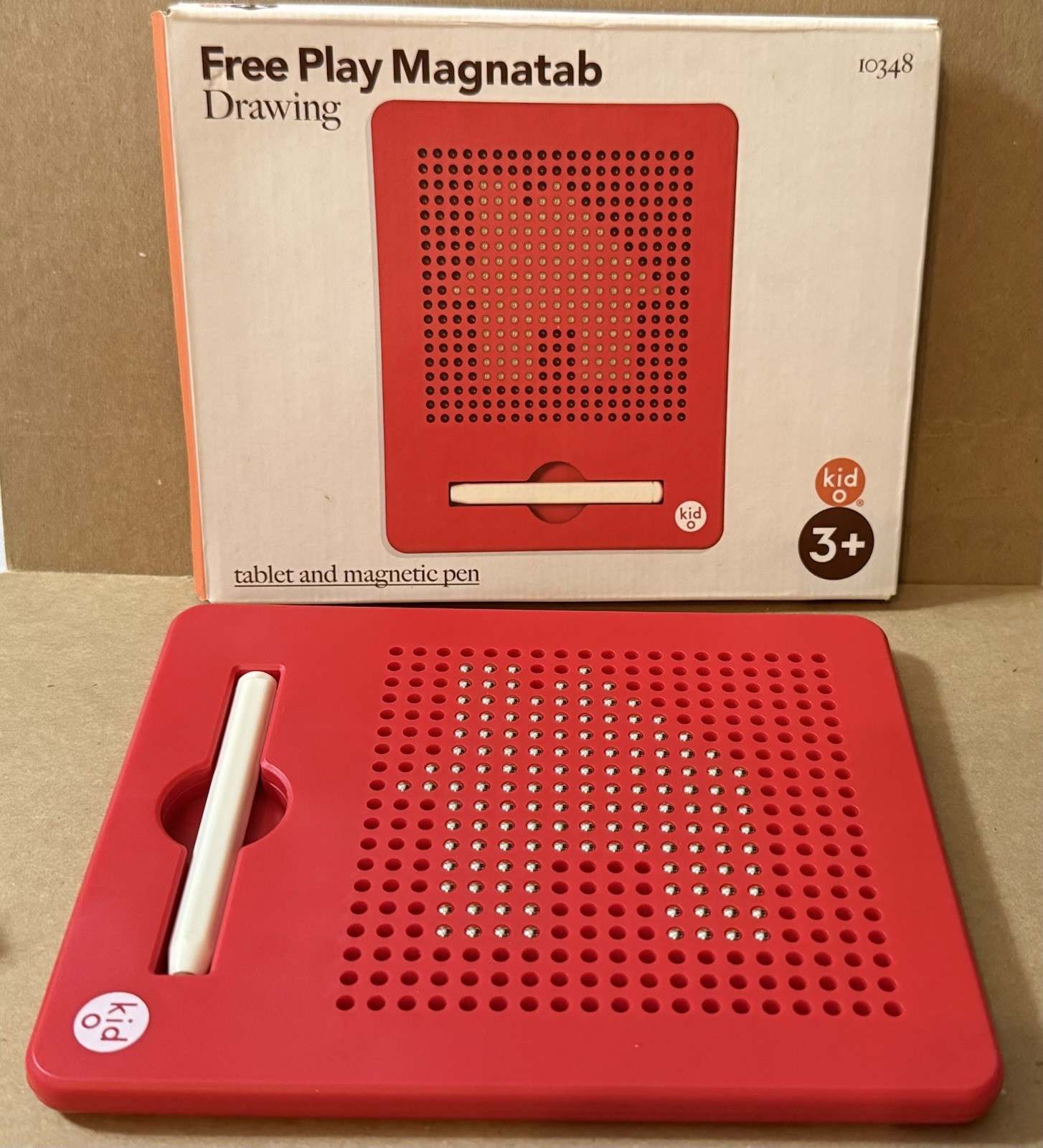 Free Play Magnatab 10348 Magnetic Board w/Pen For Drawing Great For Travel Game