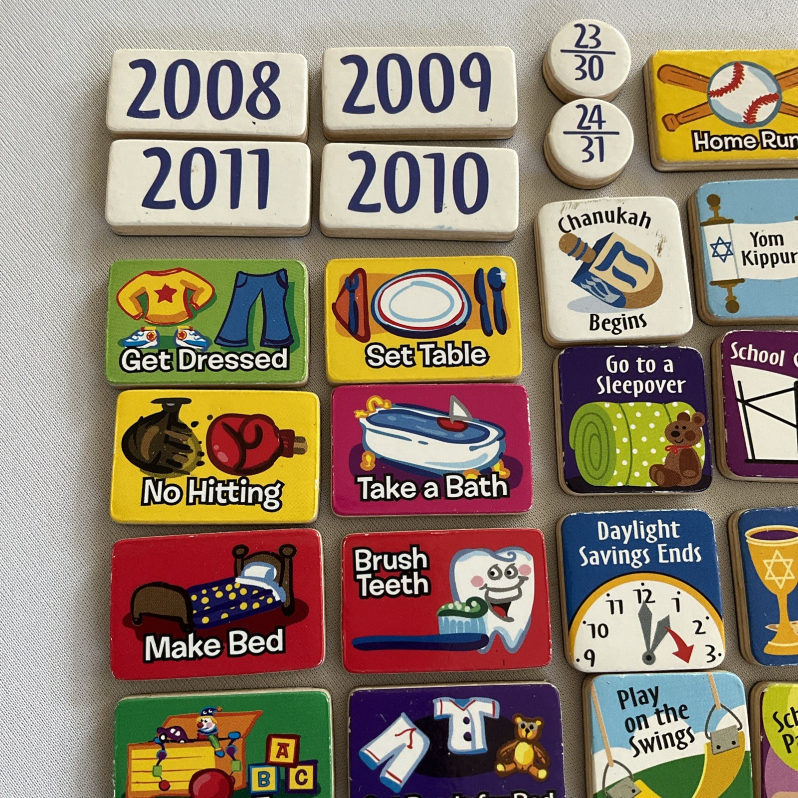 Melissa & Doug Daily Calendar Magnets Replacement Pieces Activities Events 28