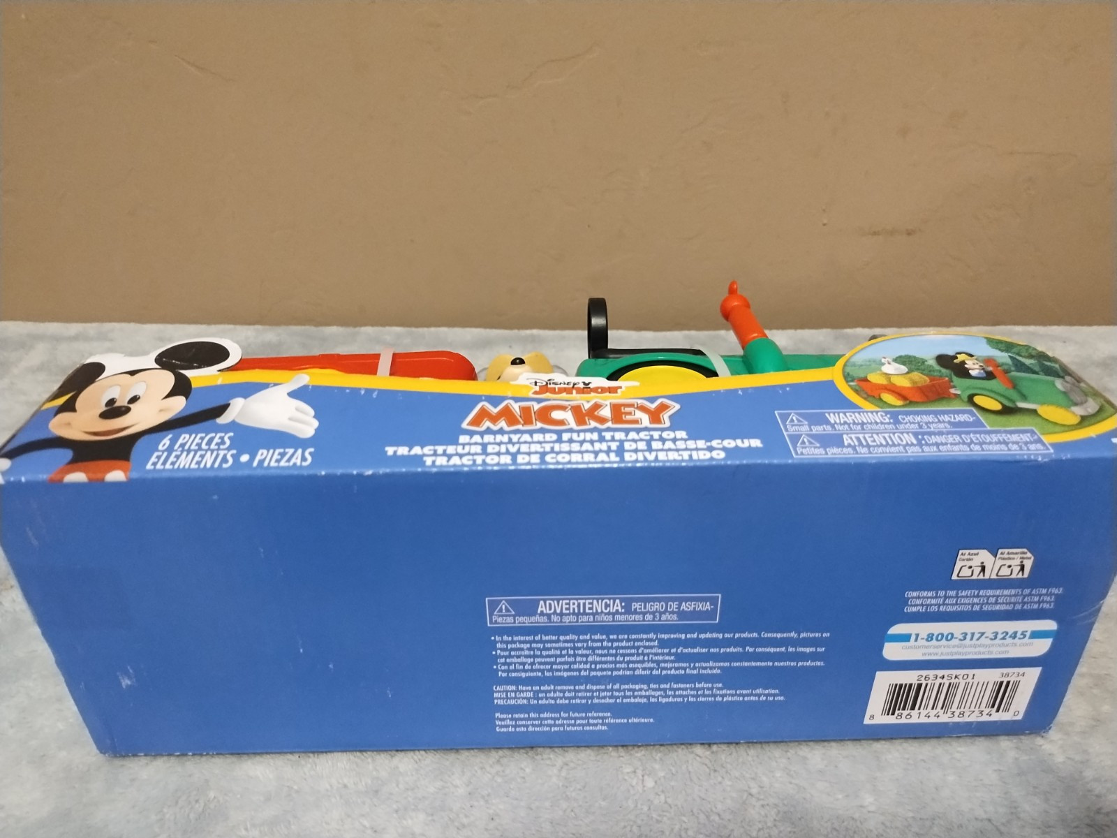 NEW Disney Junior Mickey Barnyard Fun Tractor