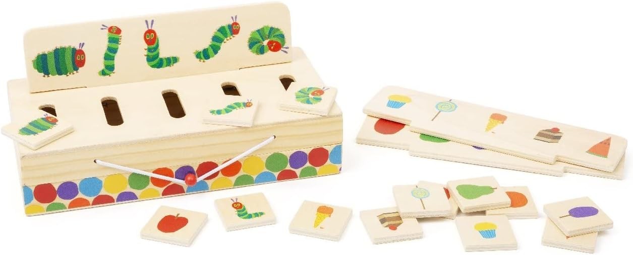 Small Foot 11342 Raupe Nimmersatt Bildersortierbox, aus Holz, Koordinationsspiel