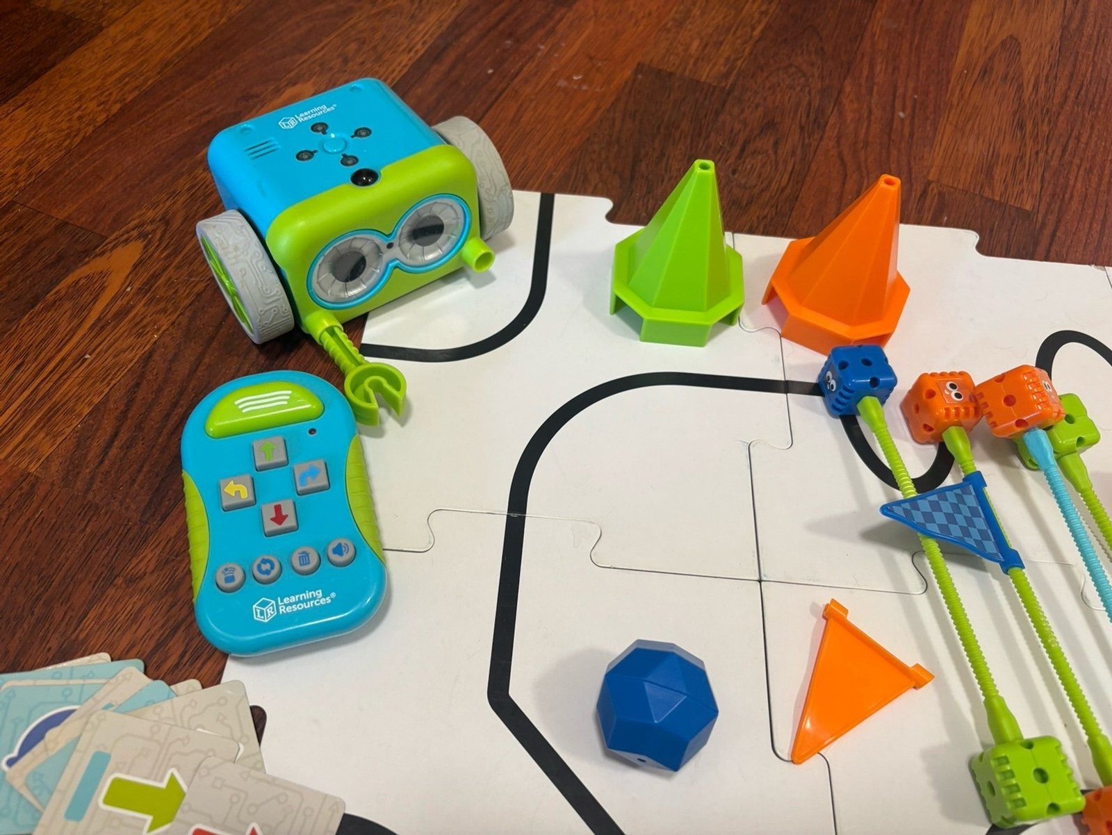 Learning Resources Botley the Coding Robot, 48 pcs, STEM toy