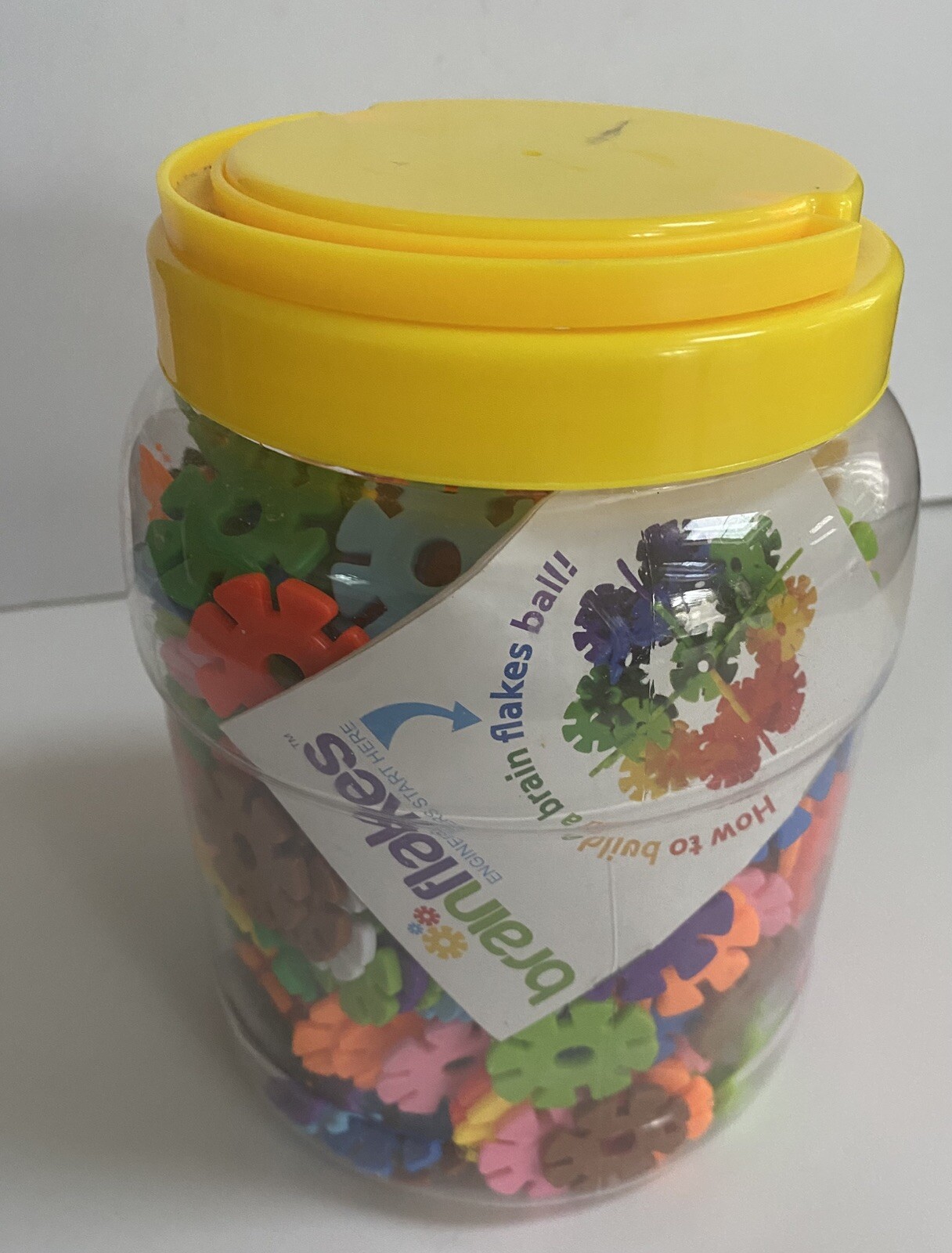 VIAHART Brain Flakes Ages 5+ Interlocking Plastic Discs Creative Building STEM