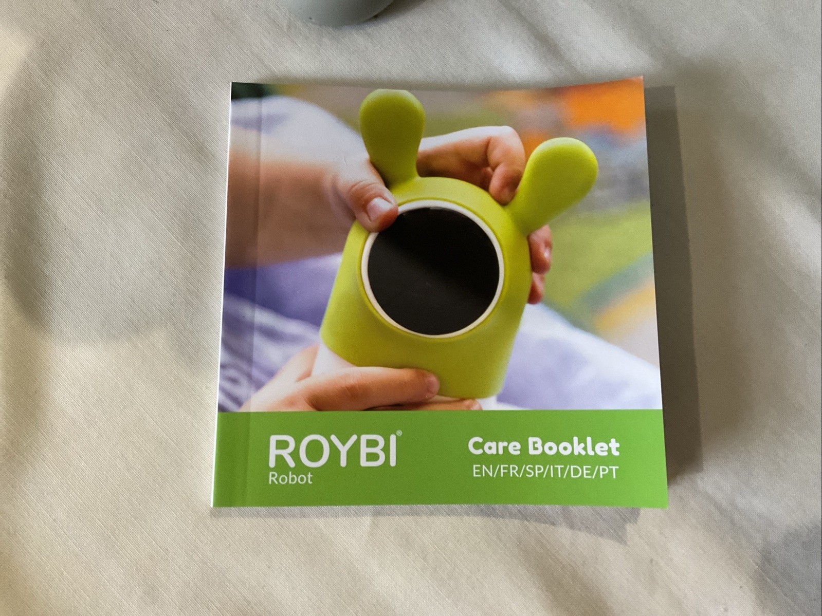 ROYBI Robot Language and STEM Skills Smart Toy Learning Interactive 3+