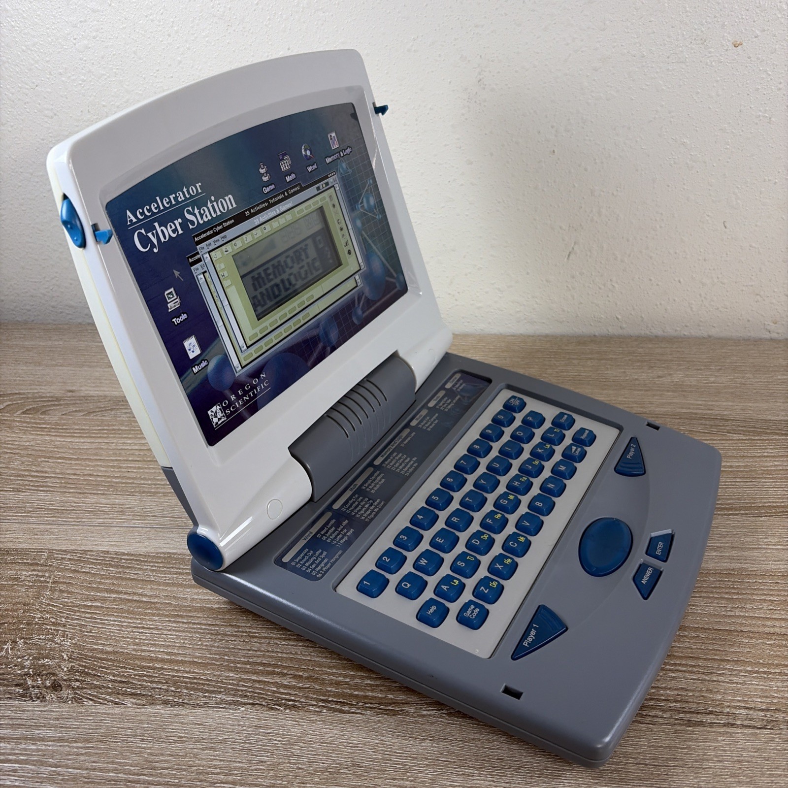 OREGON SCIENTIFIC ACCELERATOR CYBER STATION 18092