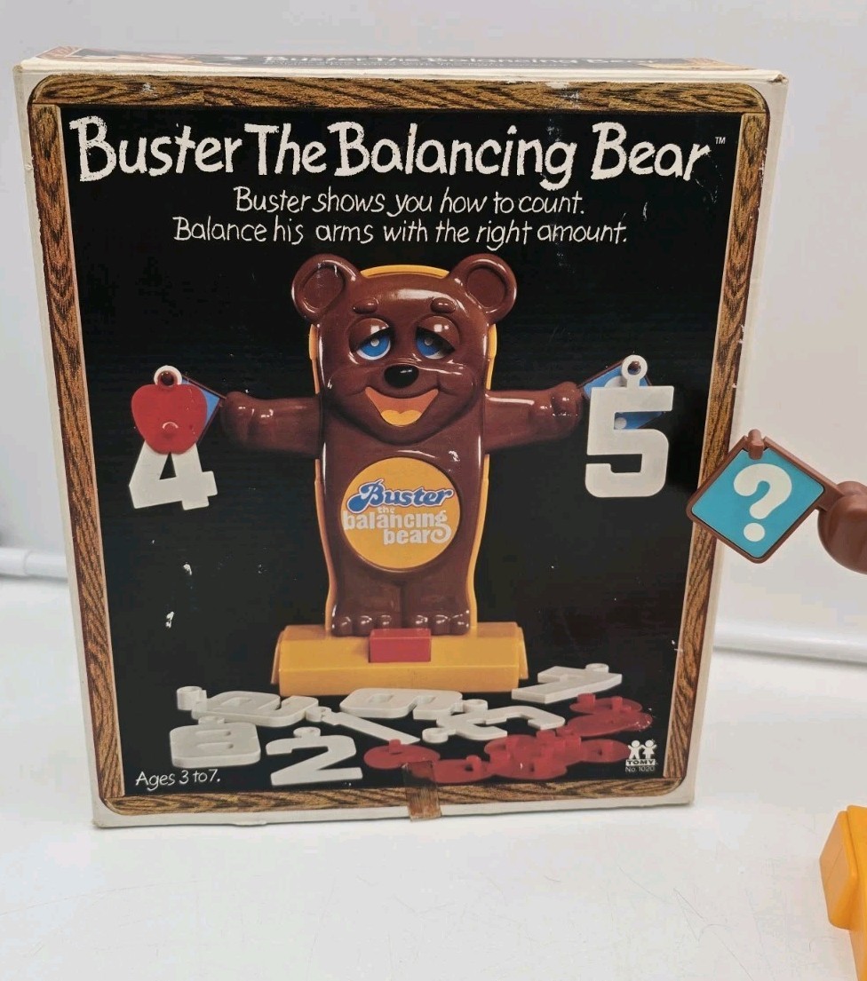 HTF Rare Vintage TOMY 1020 Buster the Balancing Bear Balance Scale 1978