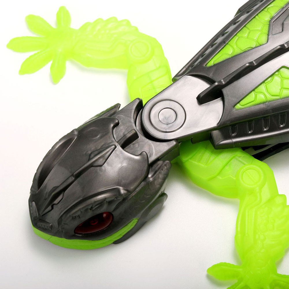 Rechargeable Wall Climbing Robot Gecko Toy | Remote Control Lizard with LED Eyes