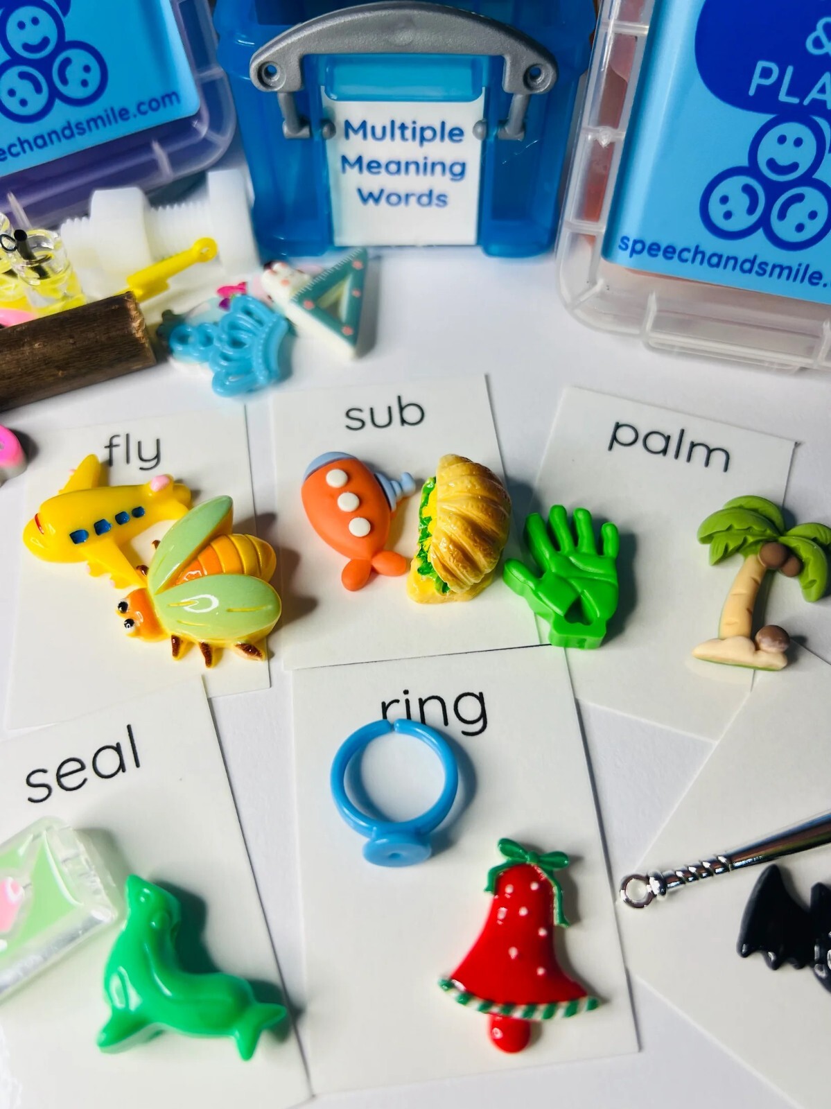 Multiple Meaning Word Mini Objects for Speech Therapy Semantics Activity