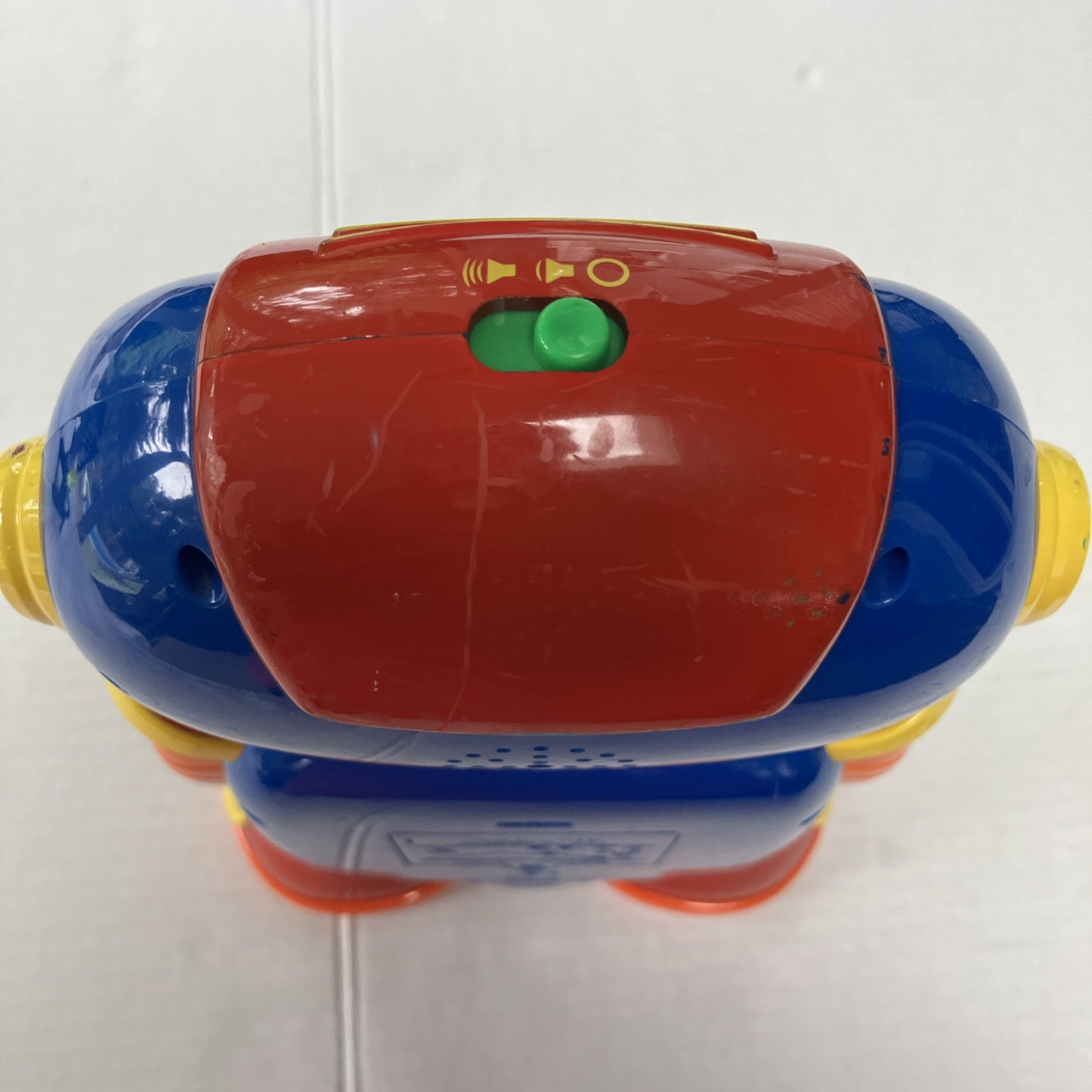 The Learning Journey Touch Learn Phonics Bot. 2014
