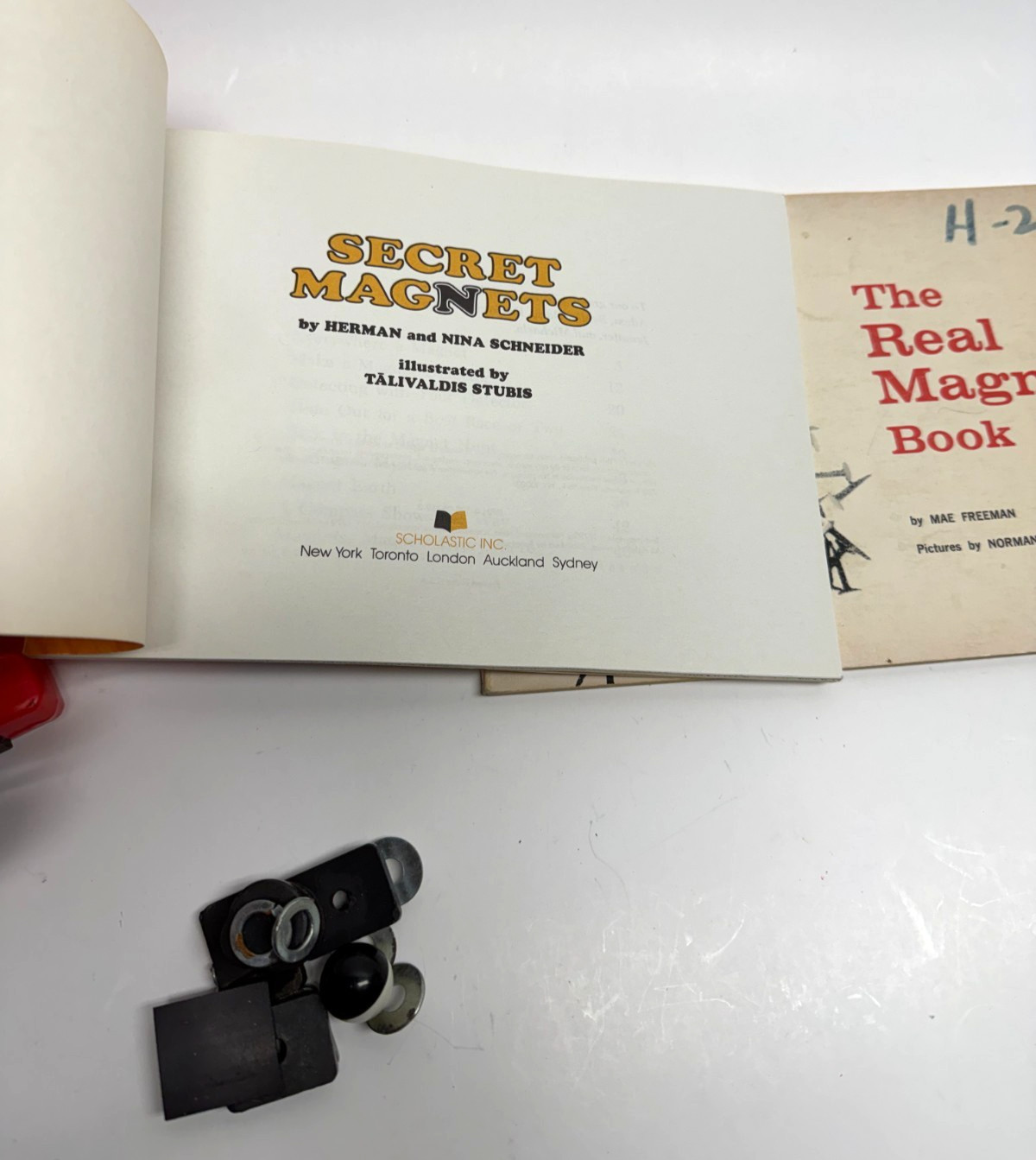 Vintage Secret Magnets by Herman and Nina Schneider With Magnet Book Manual