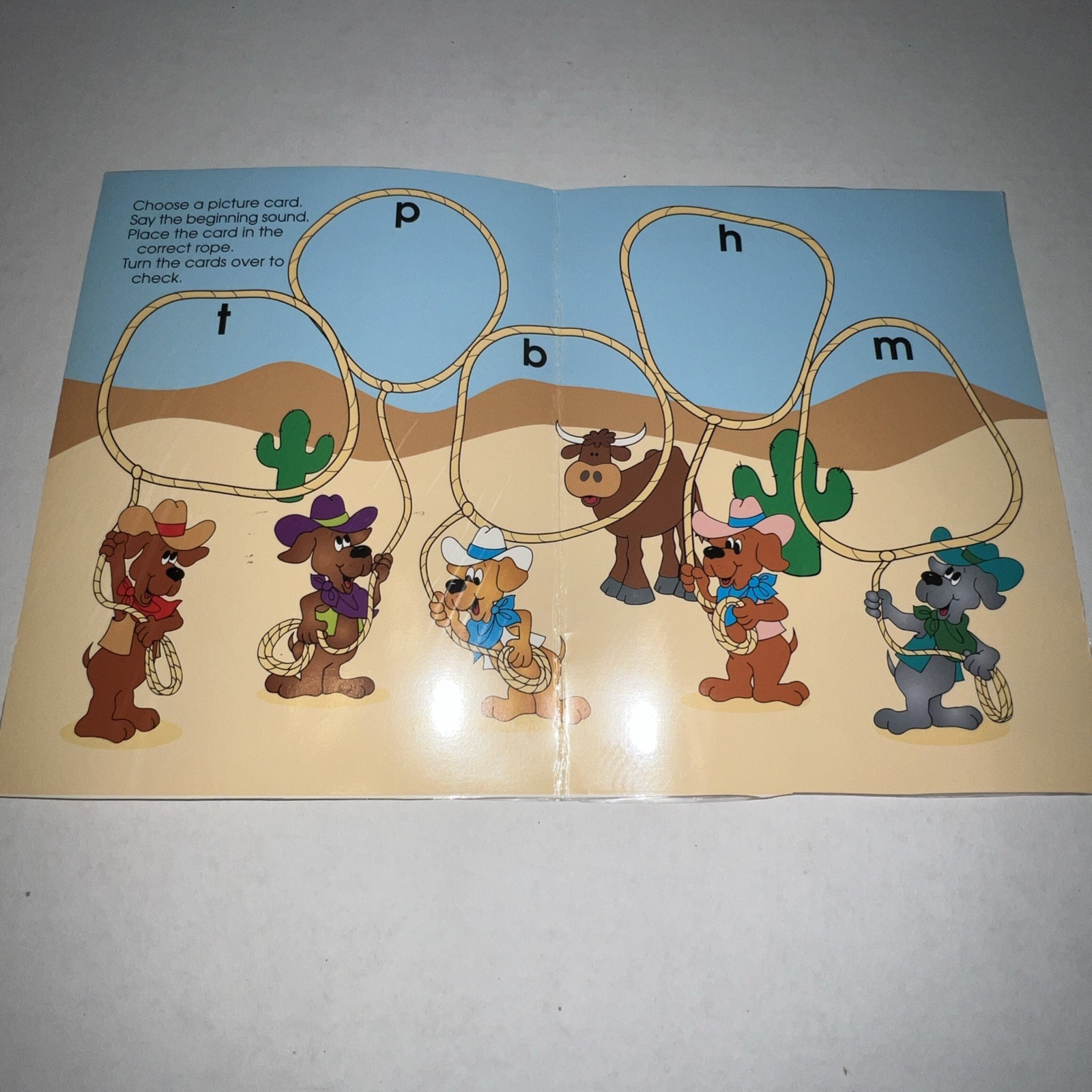 Prairie Pups Grades K-1 File Folder Game Beginning Sounds