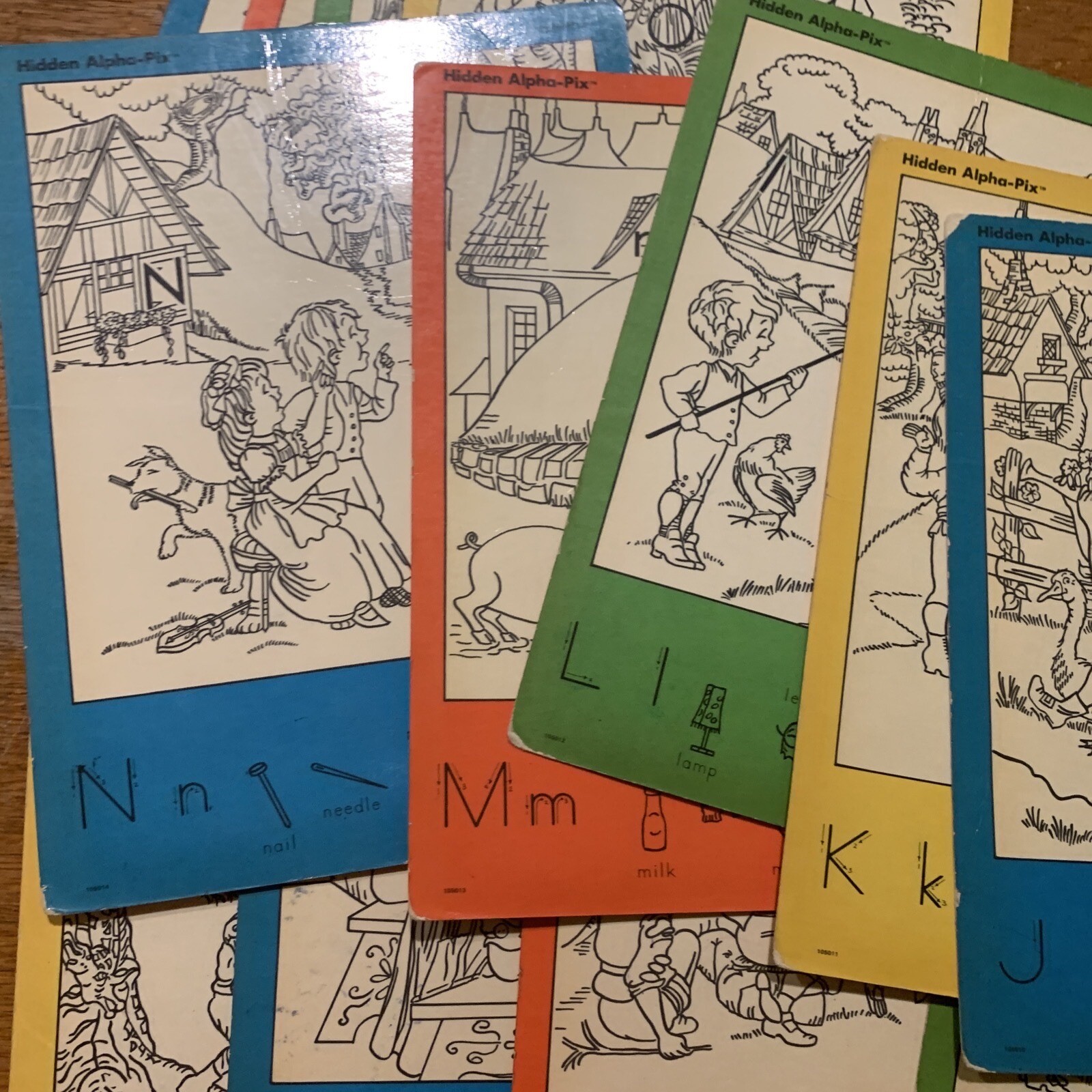 Vintage Zaner-Bloser Hidden Pictures Alpha Pix HANDWRITING 26 reusable cards