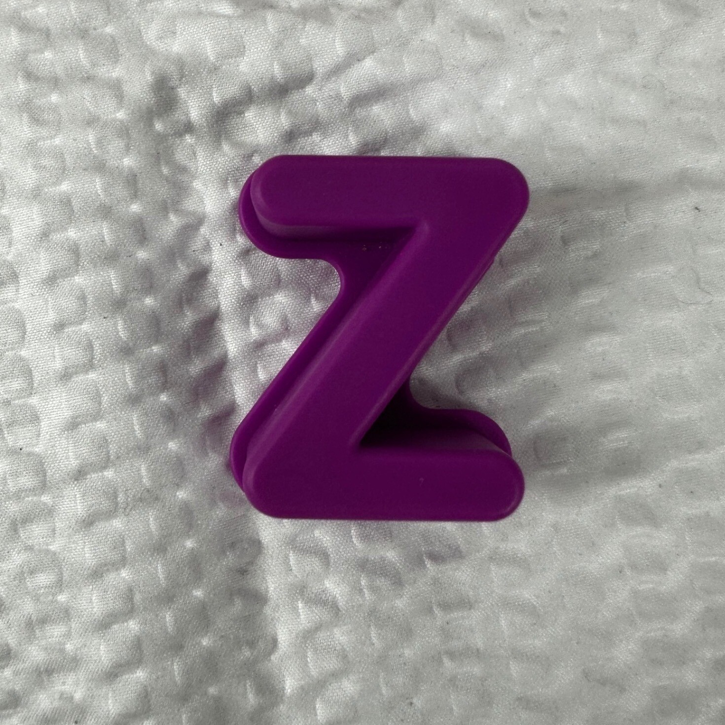 Letter “Z” for Elmo On The Go learning game.