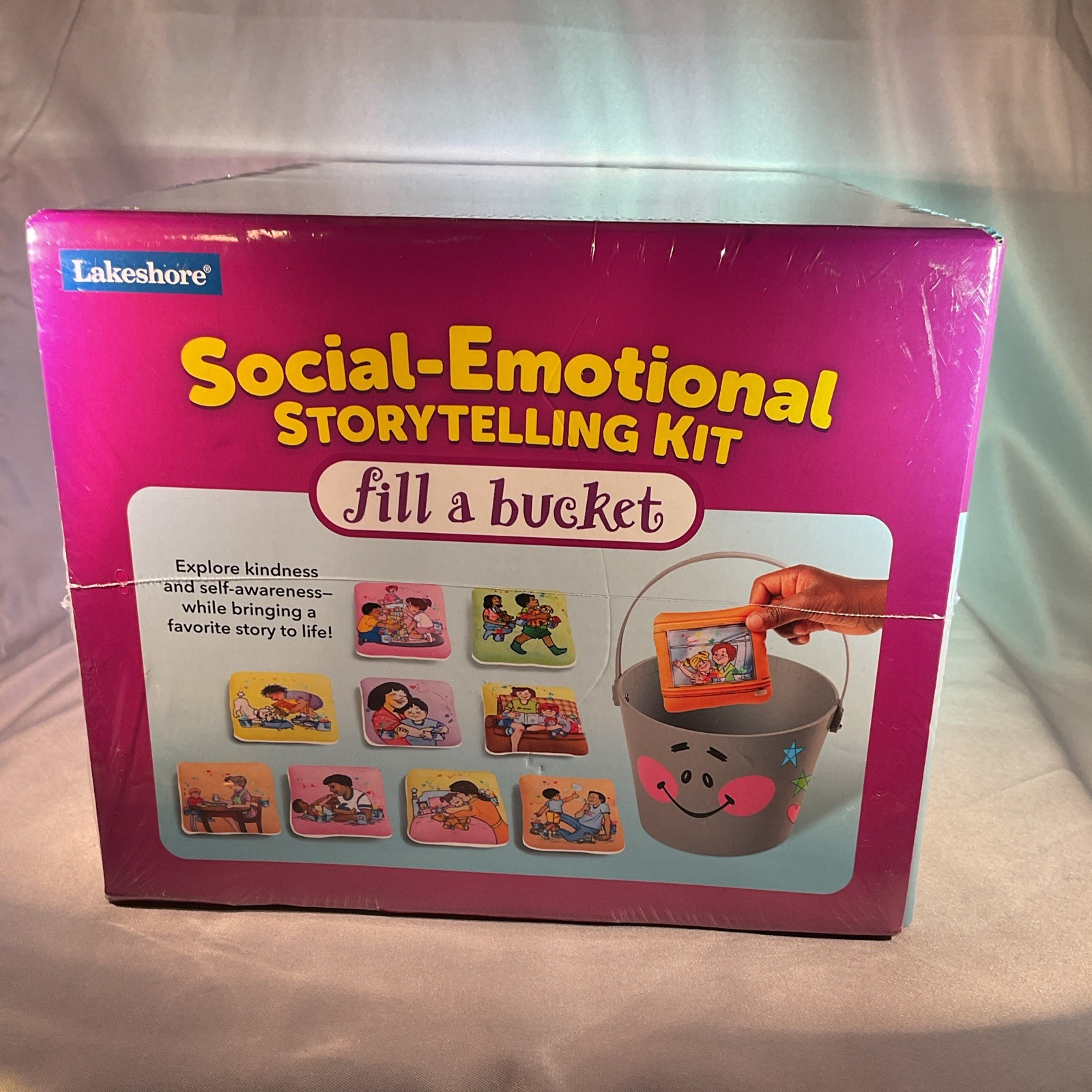 Lakeshore Fill a Bucket Social-Emotional Storytelling Kit PP52511 10pc Guide