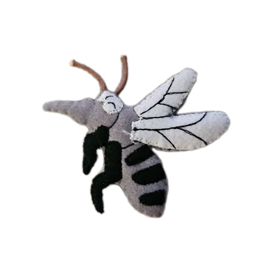 10 Felt Storytelling Insects