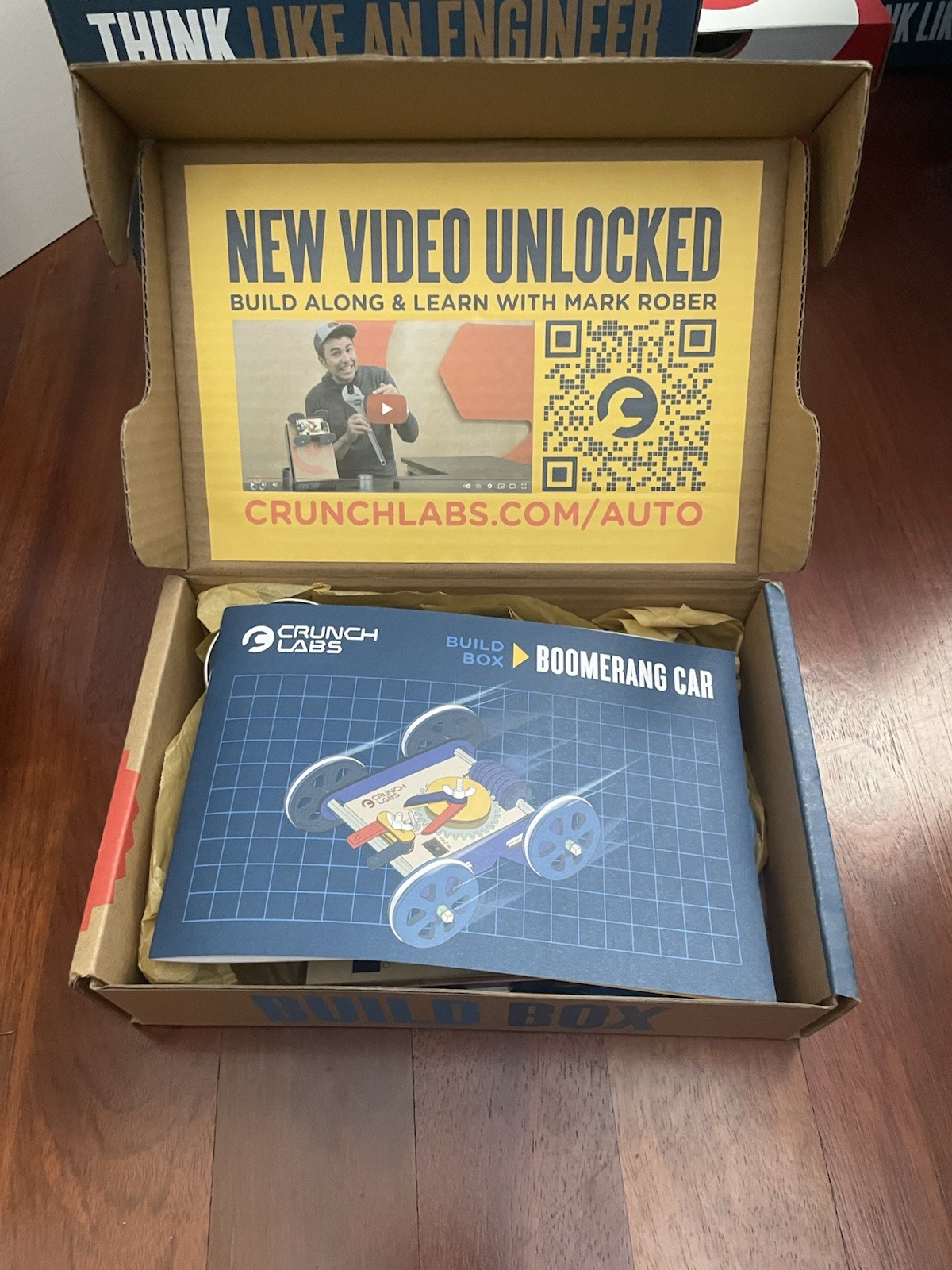 Pre-built – CrunchLabs Boomerang Car Box 8 – READ DESCRIPTION