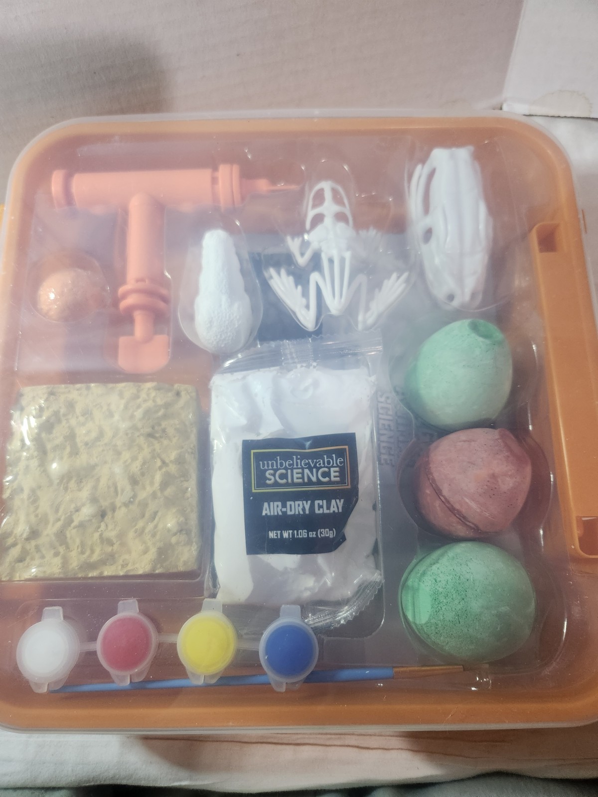 Unbelievable Science : Mega Animal Science 5 Activities In Plastic Case NWOT