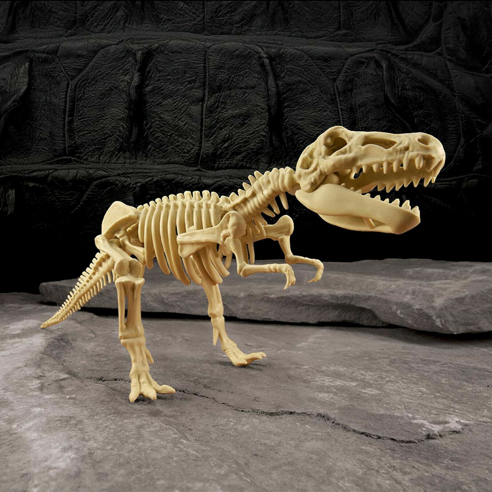 NEW Virtual Explorer Prehistoric Safari 4-in-1 VR AR Hands-On Play Learning Dino